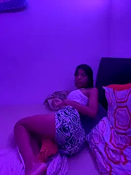 Snapshot of Boypolla11 chatting on 09/19/25, 08:05 Boypolla11 online show from 09/19/25, 08:05