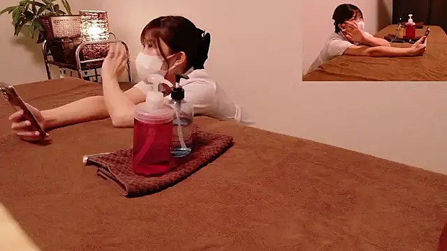 ManaMi-maru online show from 12/22/25, 12:46