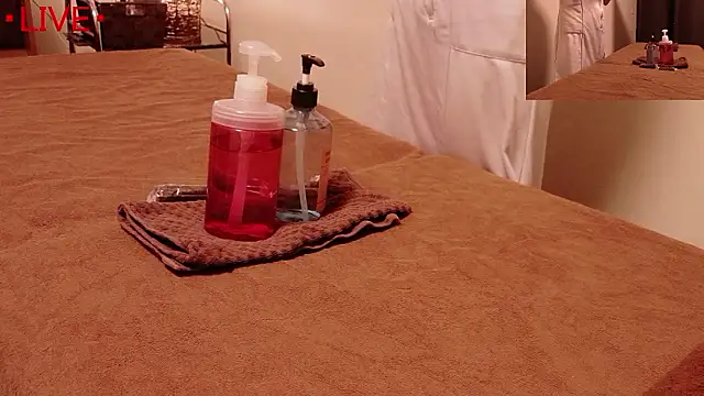 ManaMi-maru online show from 04/22/26, 01:23