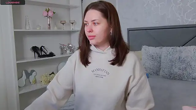 Snapshot of Alexyena chatting on 12/02/24, 06:20 Alexyena online show from 12/02/24, 06:20