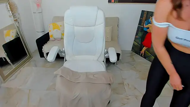 Darya Baby online show from 12/04/25, 07:33