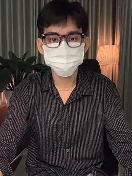 Snapshot of MinhTuanLive chatting on 02/05/26, 05:34 MinhTuanLive online show from 02/05/26, 05:34