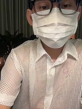 Snapshot of MinhTuanLive chatting on 02/06/26, 06:18 MinhTuanLive online show from 02/06/26, 06:18