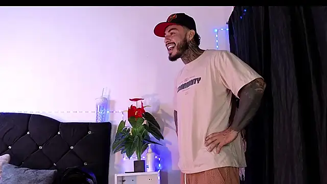 john cartter1 online show from 01/08/26, 12:07