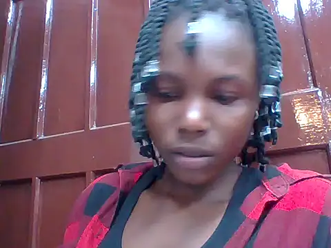Snapshot of Fine_baby0001 chatting on 05/27/26, 11:51 Fine baby0001 online show from 05/27/26, 11:51