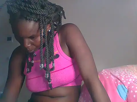 Snapshot of Fine_baby0001 chatting on 06/14/26, 02:52 Fine baby0001 online show from 06/14/26, 02:52