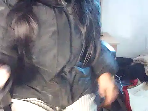 Haralushiaaax online show from 01/13/26, 01:22