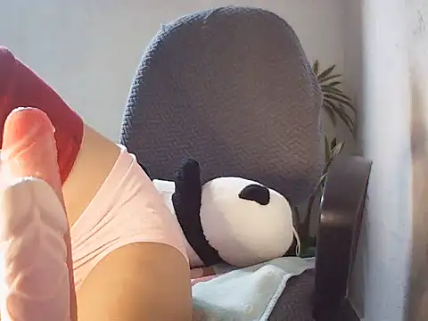 Haralushiaaax online show from 04/23/26, 02:02