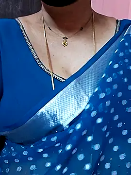 ananya956 online show from 03/13/26, 02:12