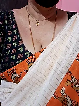 ananya956 online show from 03/16/26, 06:39