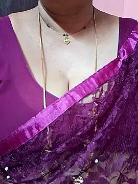 ananya956 online show from 04/07/26, 10:26