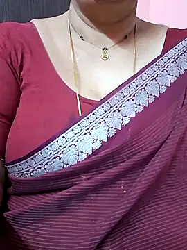 ananya956 online show from 04/16/26, 11:51