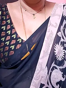 ananya956 online show from 04/22/26, 12:24