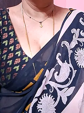 ananya956 online show from 04/23/26, 12:34