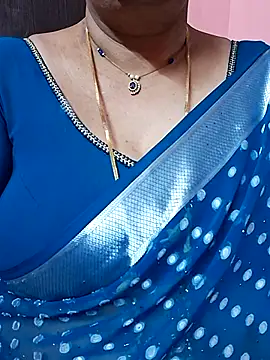ananya956 online show from 05/21/26, 02:24