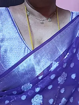 ananya956 online show from 07/04/26, 03:07