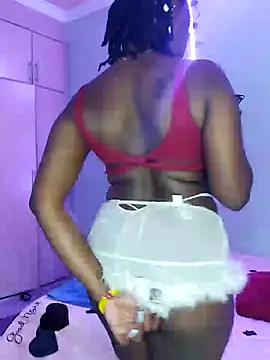 Lyiaspark online show from 11/05/25, 10:59