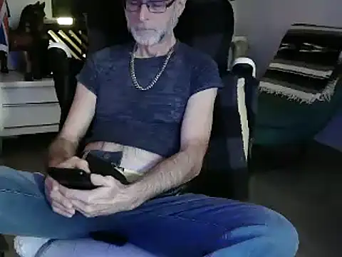 Towndude123 online show from 02/23/26, 08:17