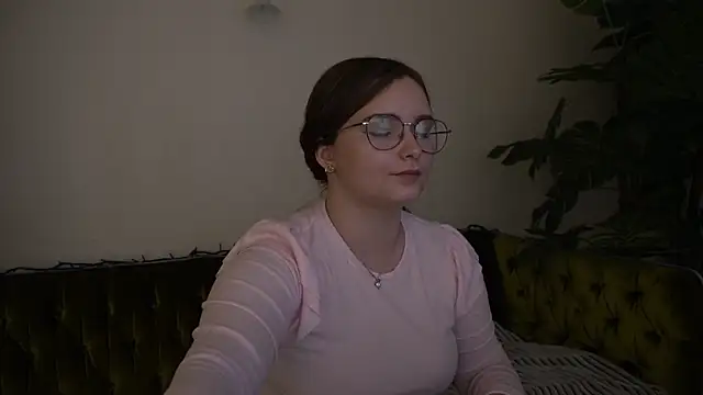 MagicPeachh  online show from 12/16/24, 03:11