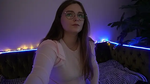 MagicPeachh  online show from 12/16/24, 06:16