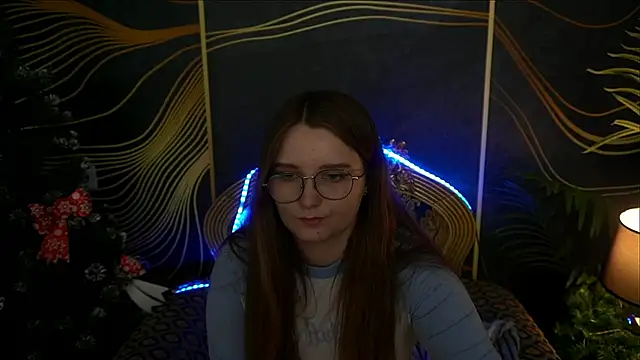 MagicPeachh  online show from 01/01/25, 06:49