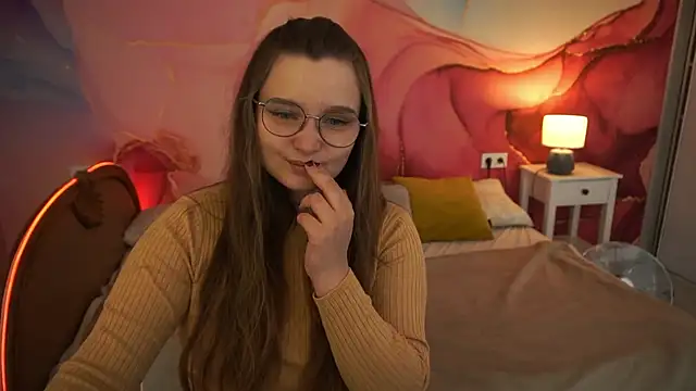 MagicPeachh  online show from 09/29/25, 12:54