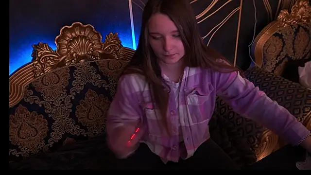 MagicPeachh  online show from 02/02/26, 01:43