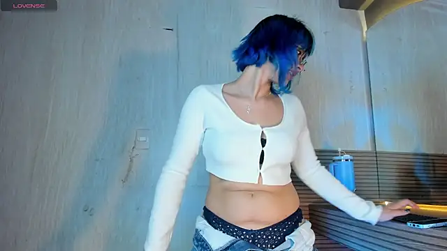 Ramona Flower online show from 02/12/26, 11:05