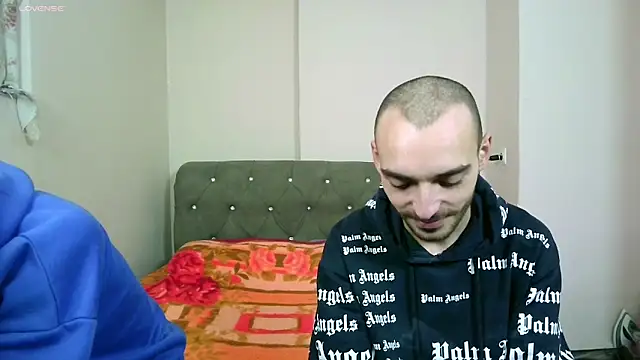 Snapshot of Barney_Tedd chatting on 12/31/24, 05:40 Barney Tedd online show from 12/31/24, 05:40