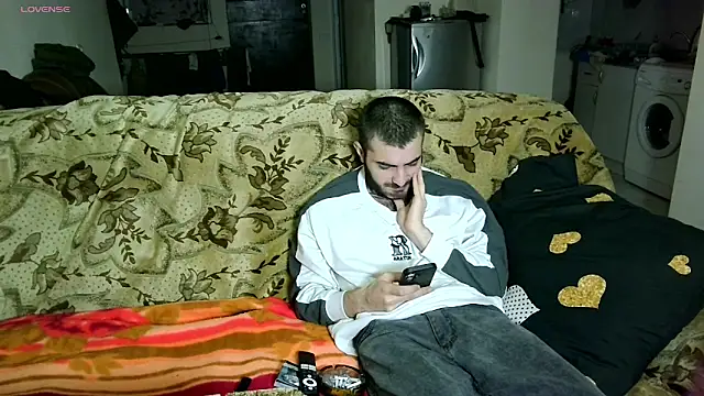 Snapshot of Barney_Tedd chatting on 01/14/25, 10:34 Barney Tedd online show from 01/14/25, 10:34