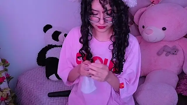 CherieCurl online show from 05/12/26, 10:40