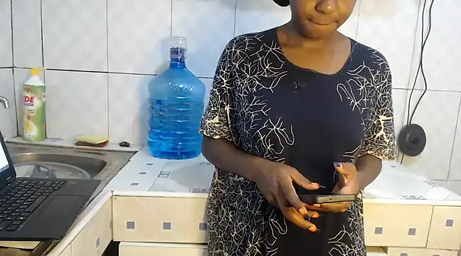 Snapshot of sweetbaby_ebony chatting on 03/15/25, 02:35 sweetbaby ebony online show from 03/15/25, 02:35