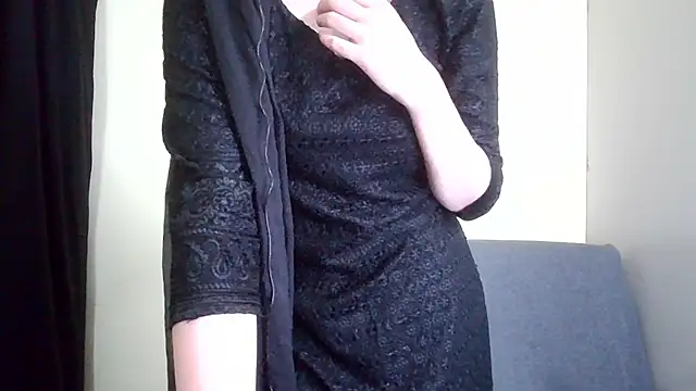 Xingfei online show from 03/18/25, 11:09