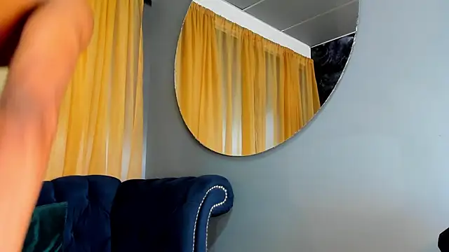 Snapshot of Ethan_Fox11 chatting on 03/04/25, 02:32 Ethan Fox11 online show from 03/04/25, 02:32