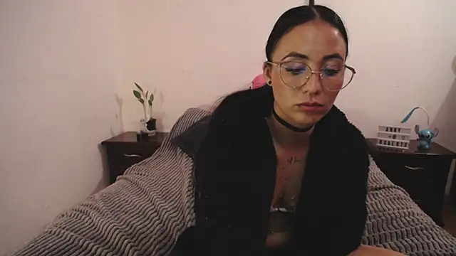 anny roberts online show from 02/12/25, 02:35