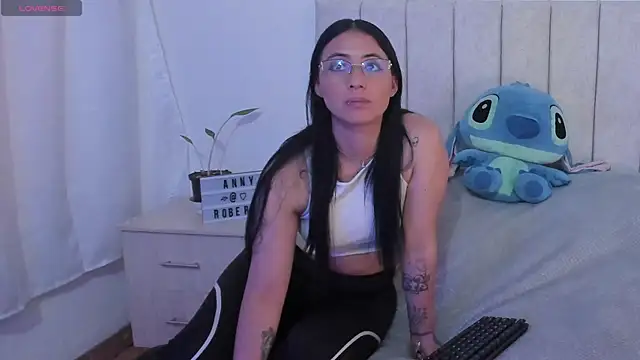 anny roberts online show from 12/18/25, 08:26