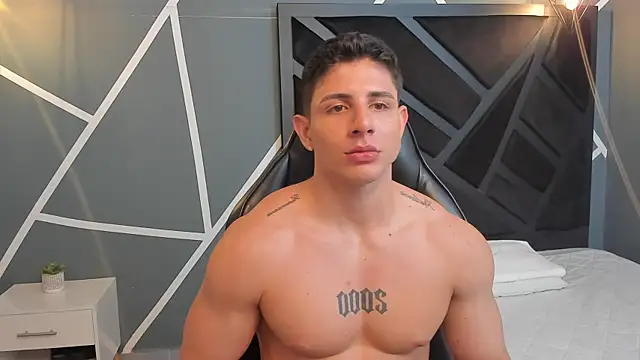 Johan Williams 07 online show from 12/07/24, 05:59