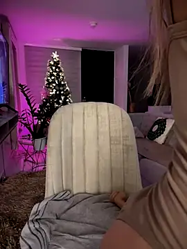 carolina  star online show from 12/04/25, 02:32