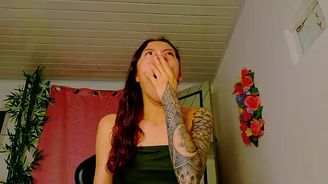 scarlet-jonesx online show from 02/04/26, 02:39