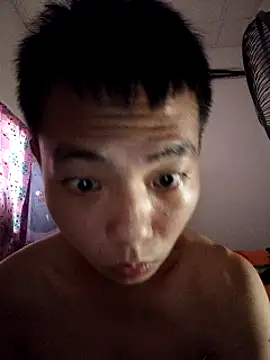 Snapshot of LiuQianXi5726 chatting on 01/31/25, 05:40 LiuQianXi5726 online show from 01/31/25, 05:40