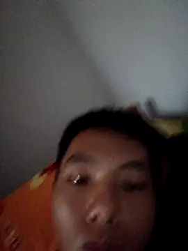 Snapshot of LiuQianXi5726 chatting on 02/02/25, 03:21 LiuQianXi5726 online show from 02/02/25, 03:21