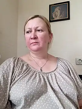 blondyaguar online show from 12/02/24, 11:12