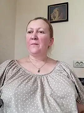 blondyaguar online show from 12/16/24, 08:09