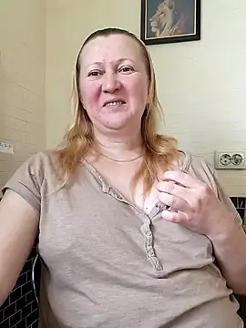 blondyaguar online show from 09/13/25, 08:47