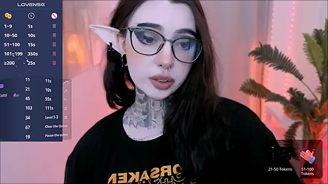 Snapshot of Dixi_Pixi_ chatting on 01/23/25, 10:22 Dixi Pixi online show from 01/23/25, 10:22