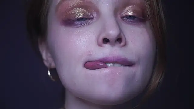 ginger hugs online show from 02/07/25, 04:16