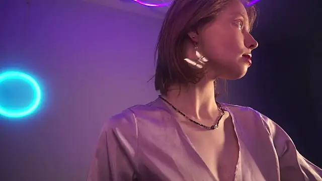 ginger hugs online show from 09/13/25, 09:58