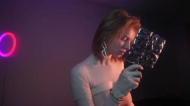 ginger hugs online show from 10/22/25, 10:09