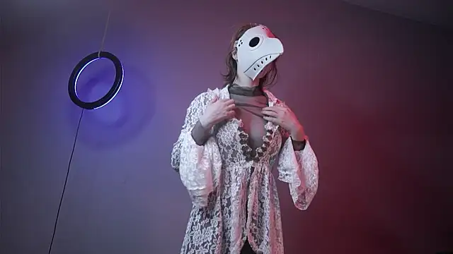 ginger hugs online show from 10/30/25, 10:10