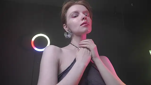 ginger hugs online show from 01/06/26, 02:04